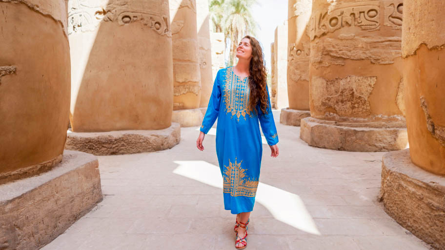 Woman traveling Egypt