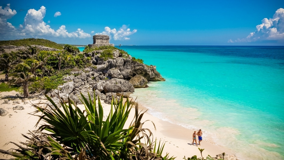 couple in tulum mexico