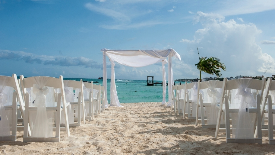 Beach wedding in Mexico