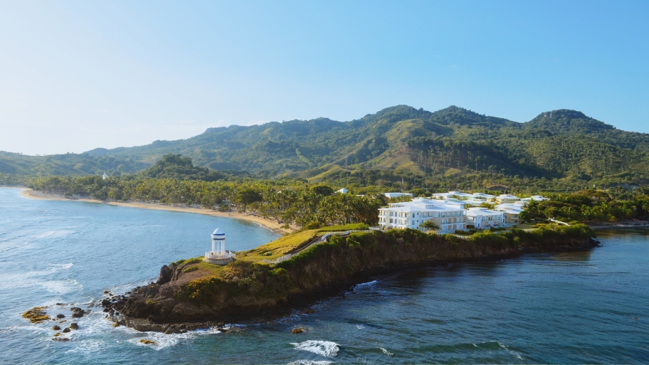 A stunning coastal resort in Puerto Rico—an ideal setting for a puerto rico destination wedding planned with Allied Travel across the island.